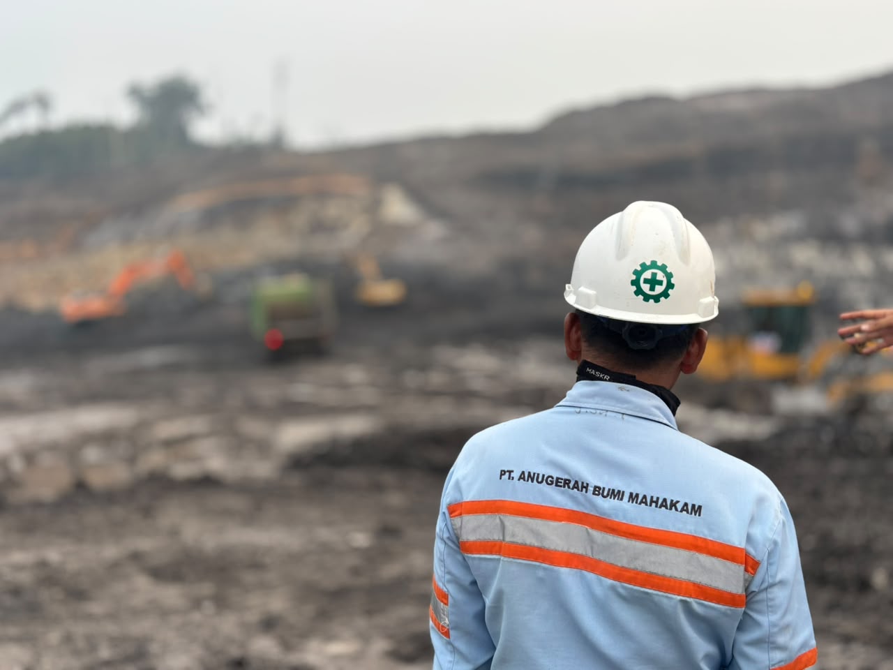 Tim ABM di area kerja pertambangan